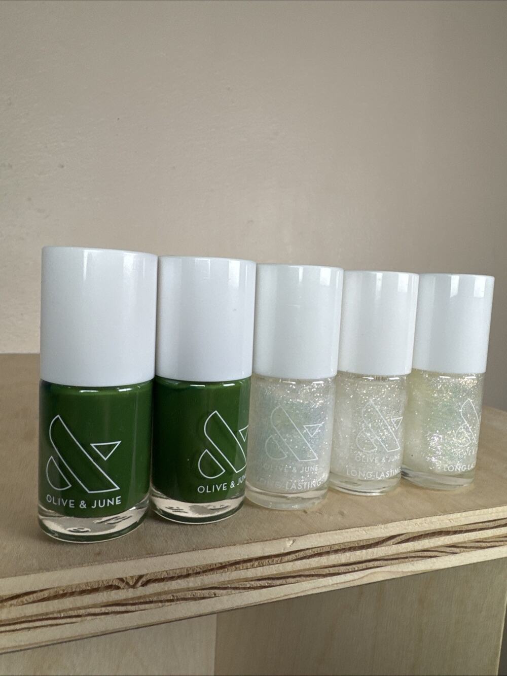 Olive & June Nail Polish 13. 5 Ml .46 Fl Oz Green Glitter Set Of 5 Lot 15